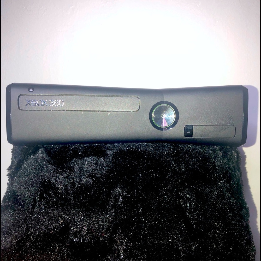 “Xbox 360”